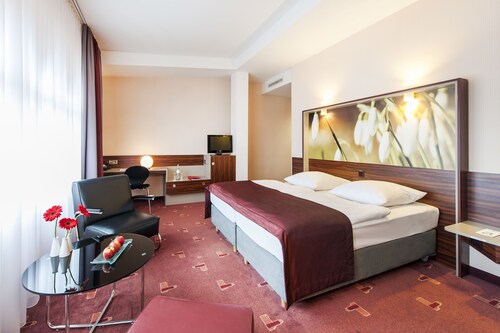 AZIMUT Hotel Cologne