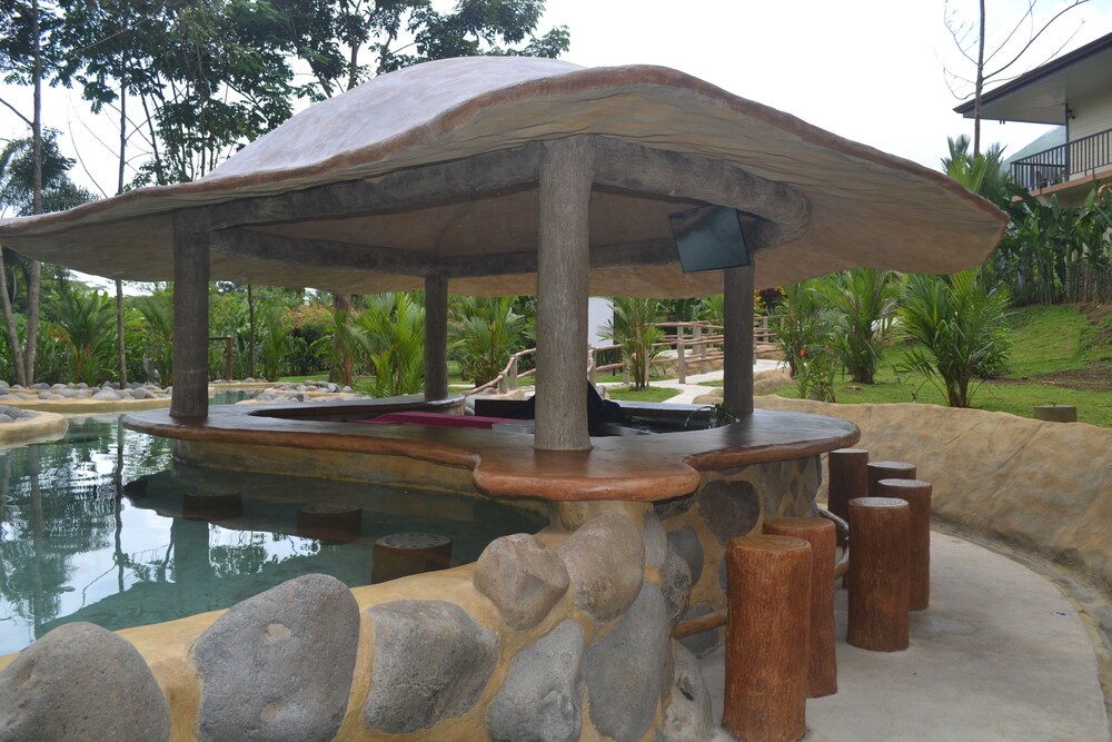 Poolside Bar