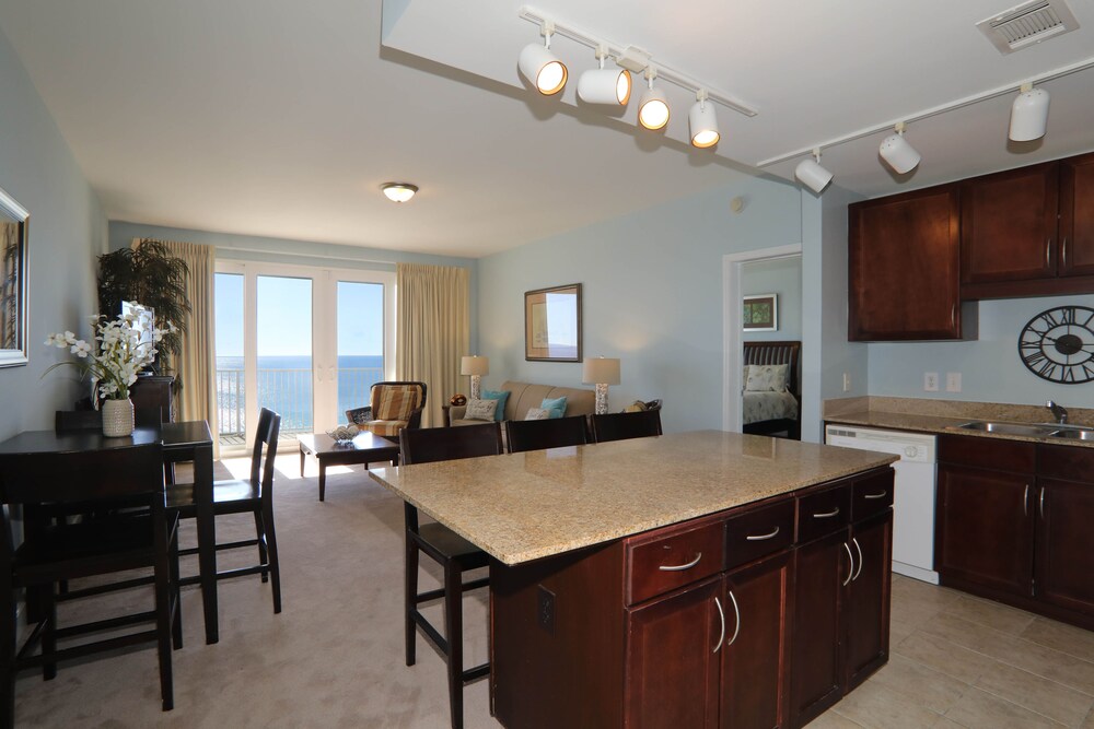 Condo, 2 Bedrooms (Gulf View) - In-Room Kitchen