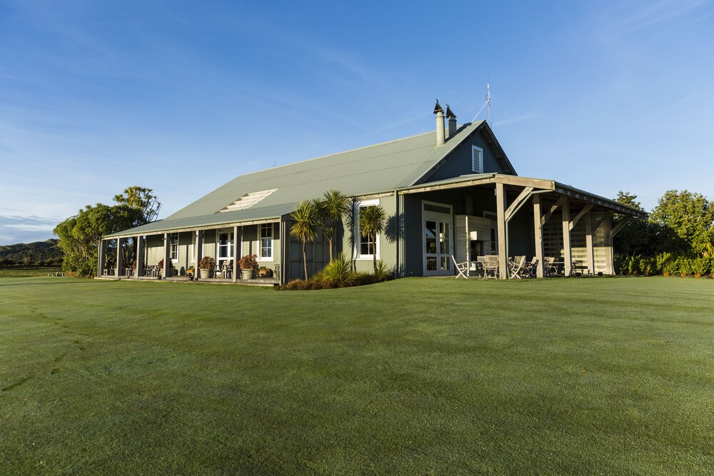 Pro Shop