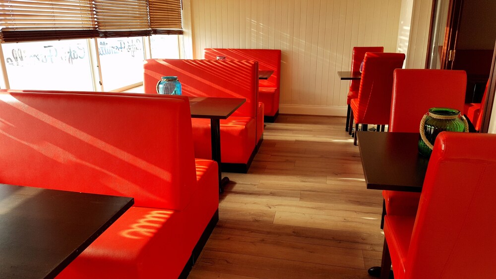 Coffee Shop