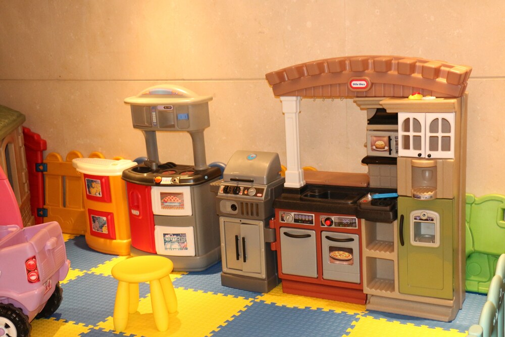 Childrens Play Area - Indoor
