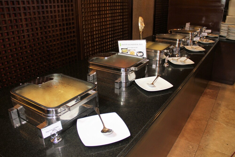 Food Court