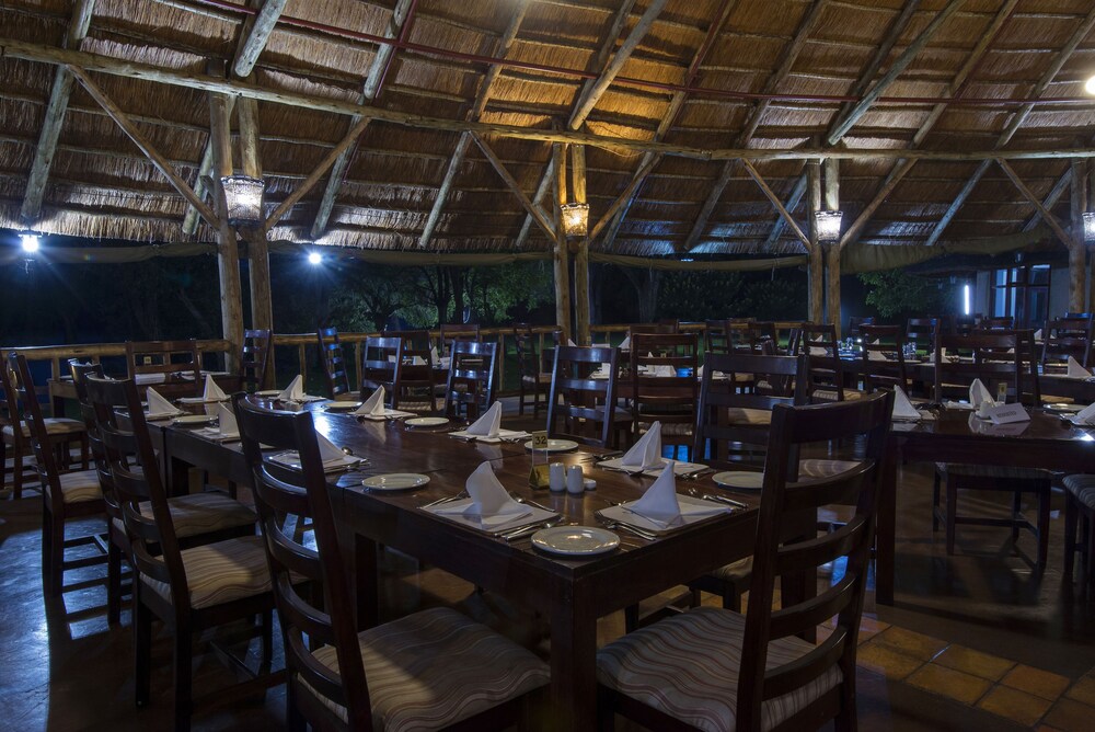 Family Dining
