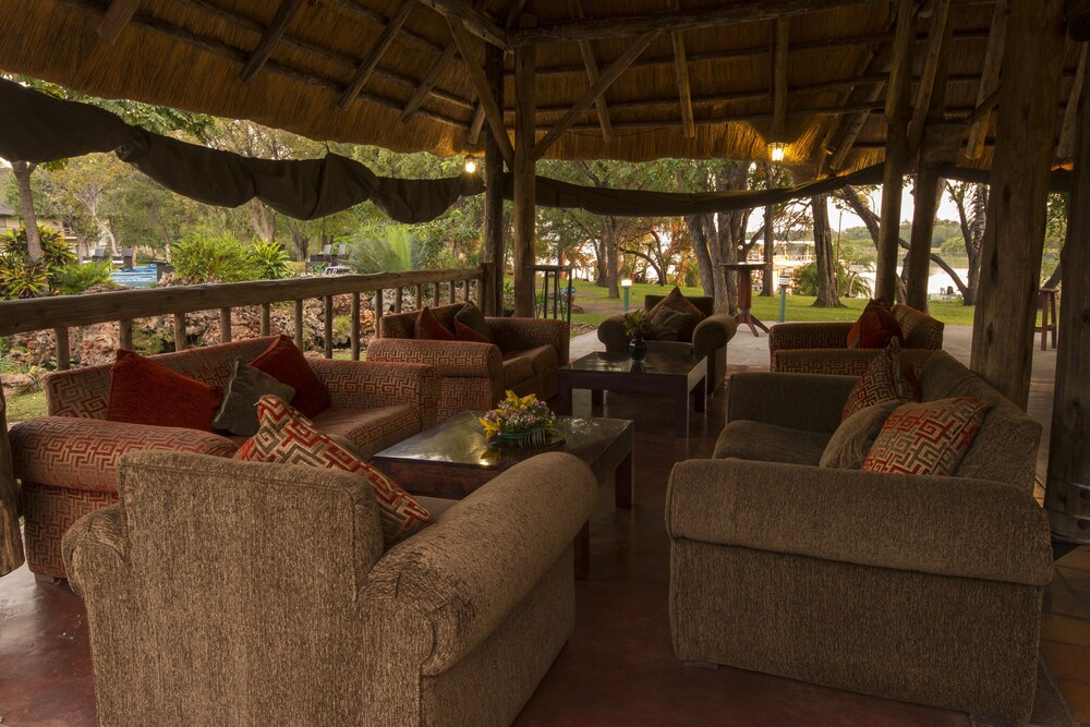 Executive Lounge