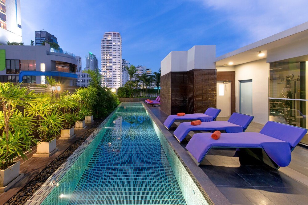 Outdoor pool, Citadines Sukhumvit 11 Bangkok