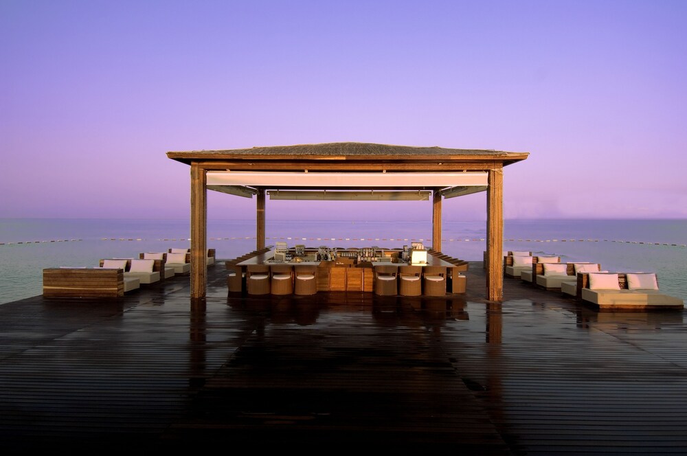 Dock