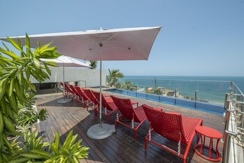 Sundeck