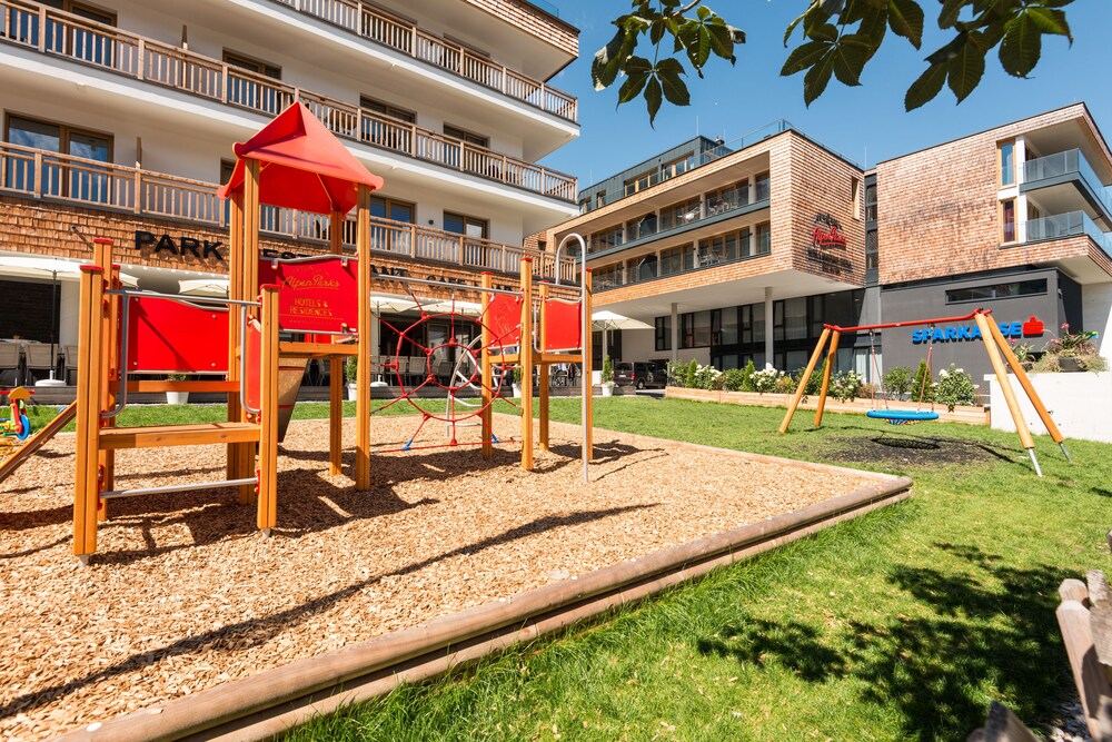 Childrens Play Area - Outdoor