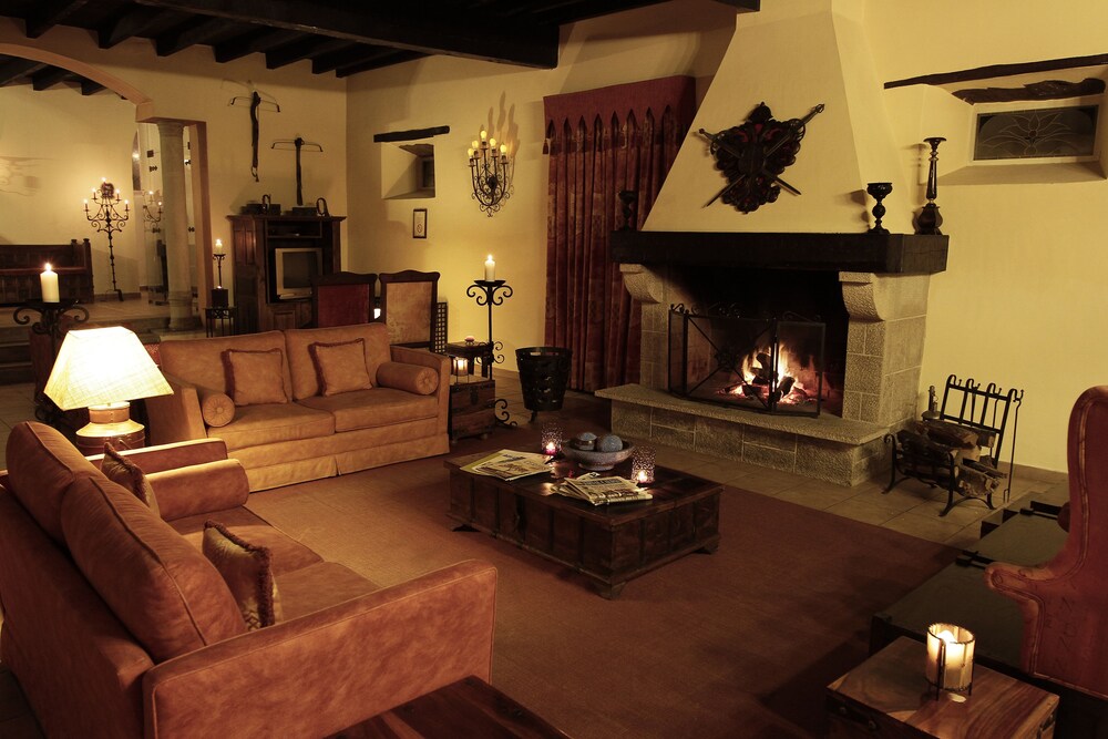 Hotel Lounge