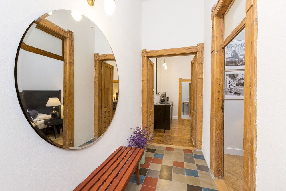 Apartment, 2 Bedrooms - Guestroom