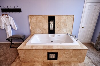Jetted Tub