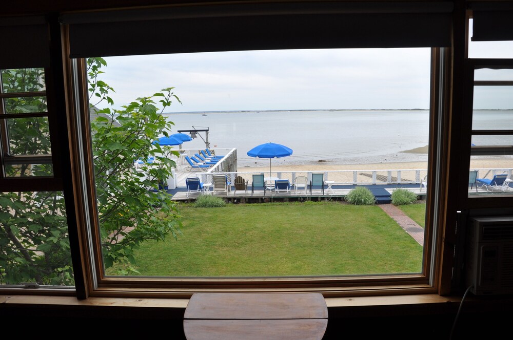 Guestroom View