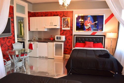 Music City Hotel