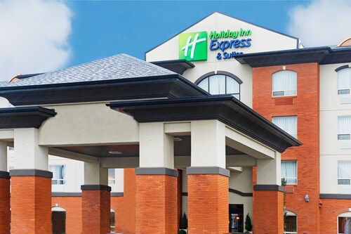 Holiday Inn Express & Suites Slave Lake, an IHG Hotel