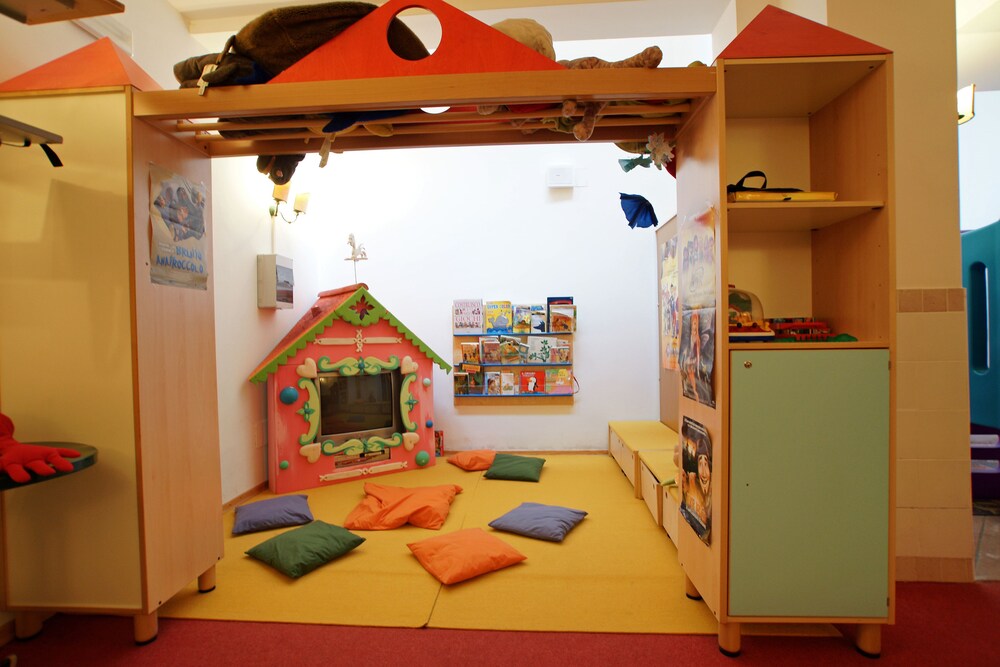 Area giochi per bambini (al coperto)