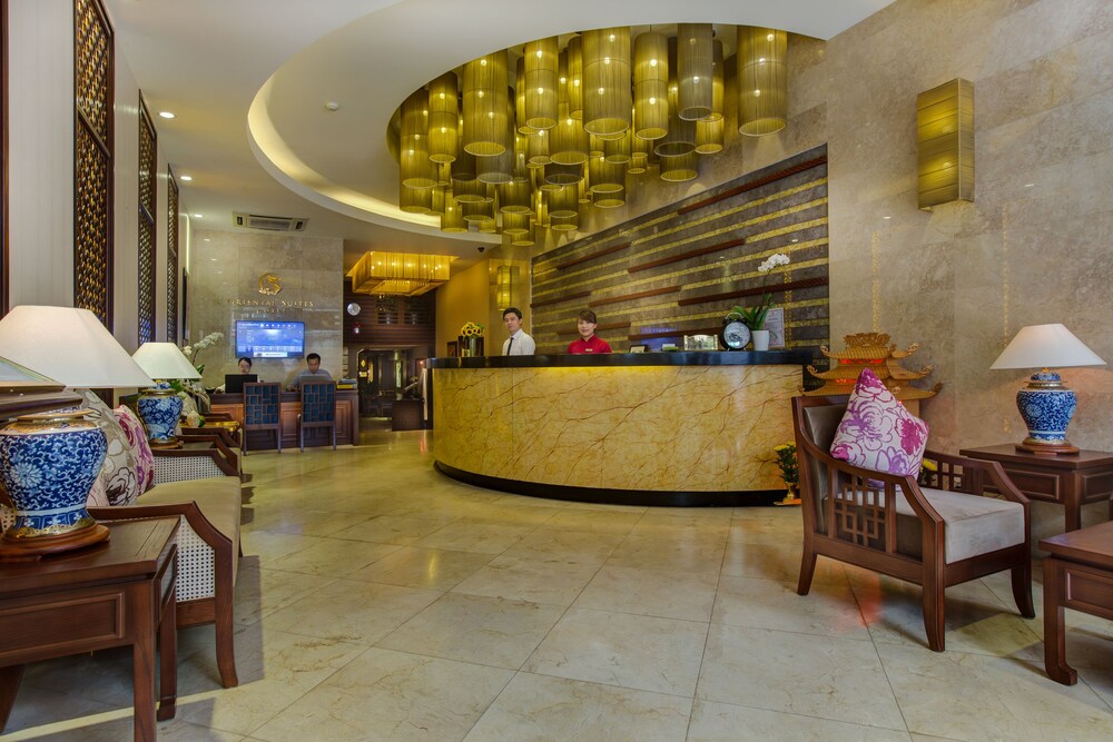 Quầy tiếp tân