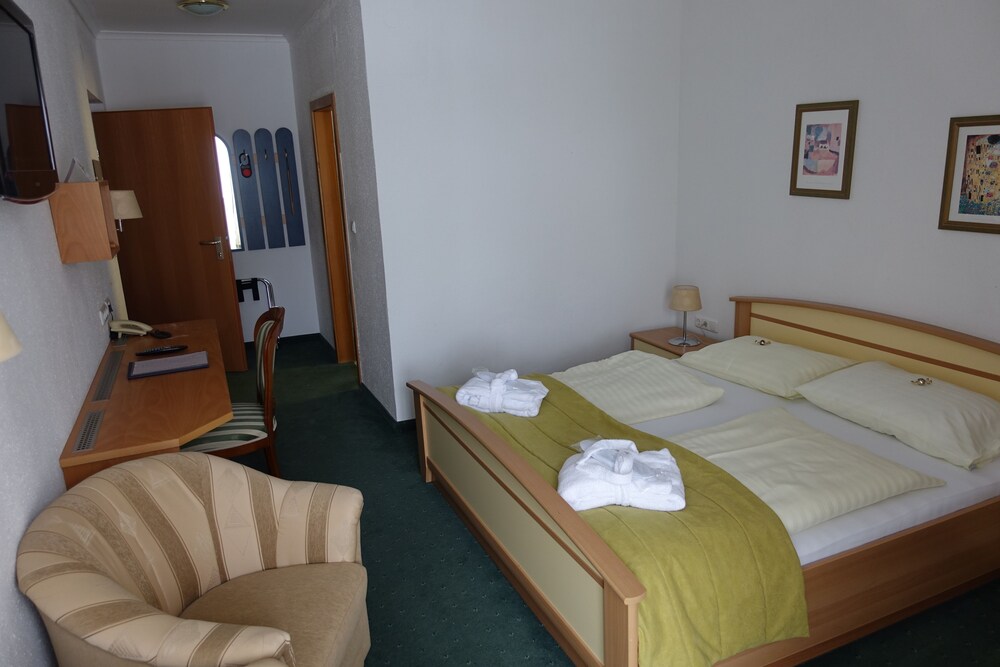 Guestroom