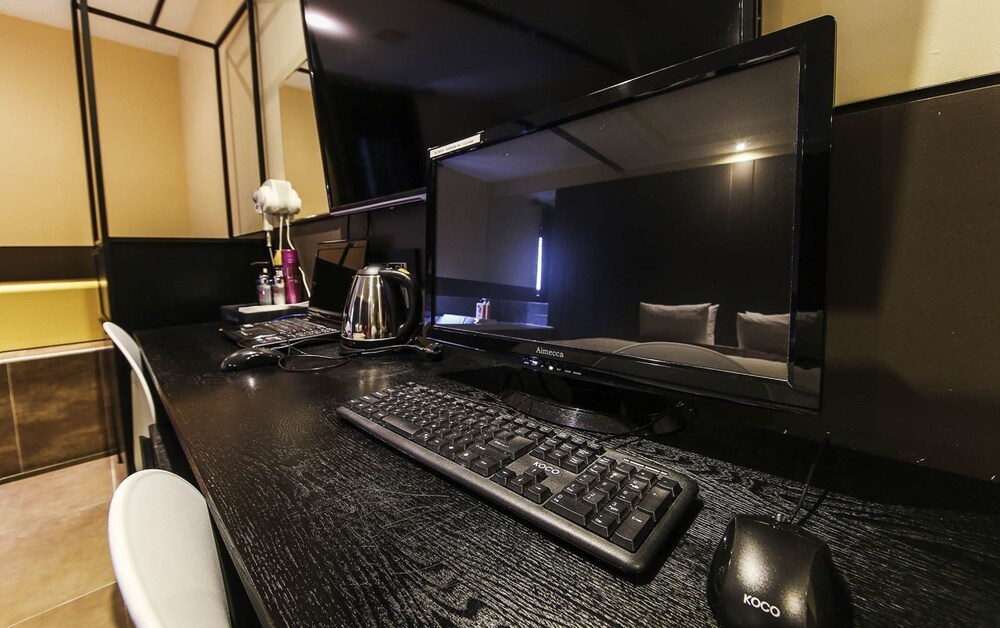 Guestroom