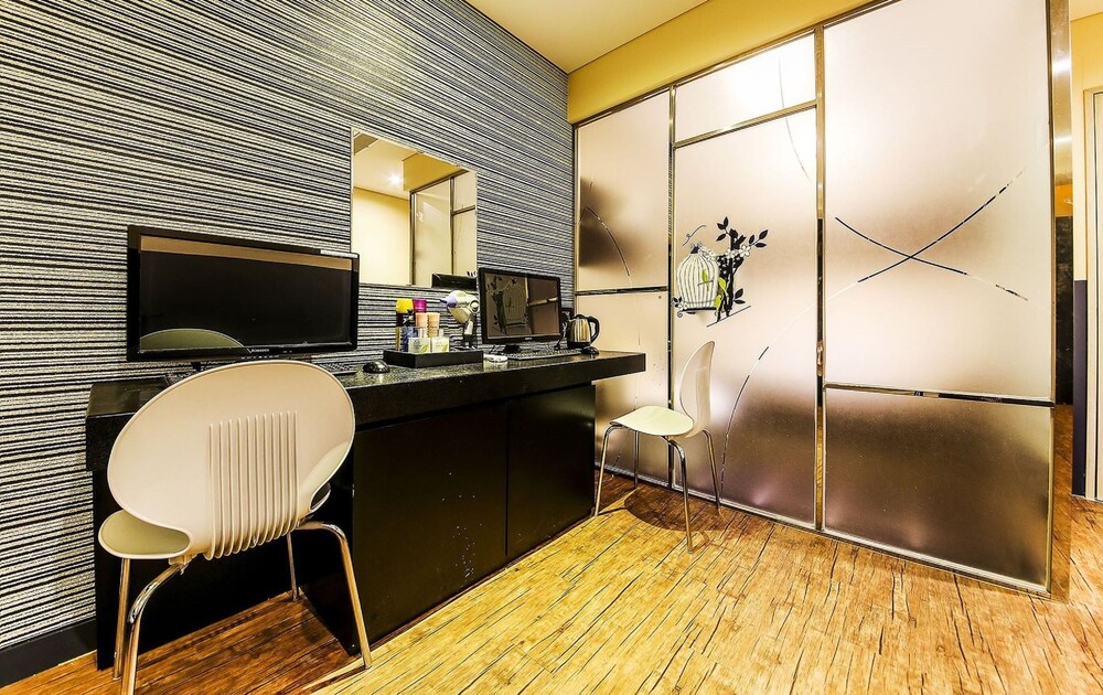 Guestroom