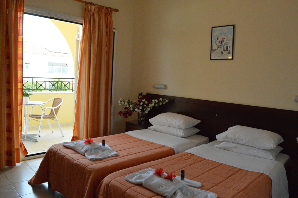 Studio - Guestroom