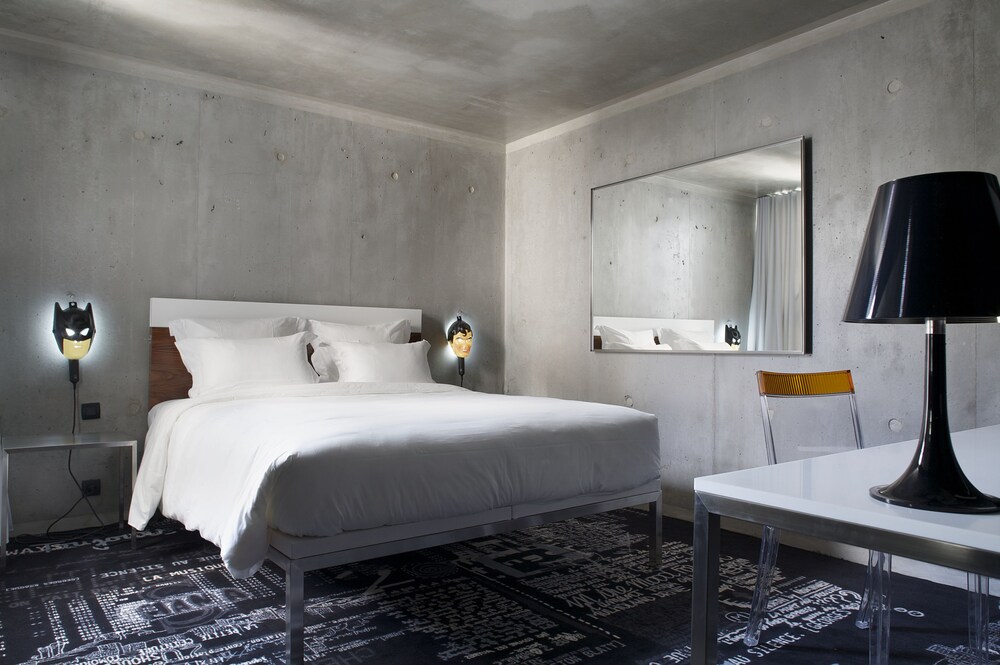 Double Room (Large Mama) - Guestroom