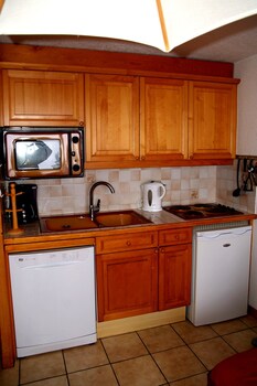 In-Room Kitchen