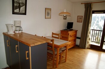 In-Room Kitchen
