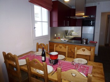 In-Room Kitchenette