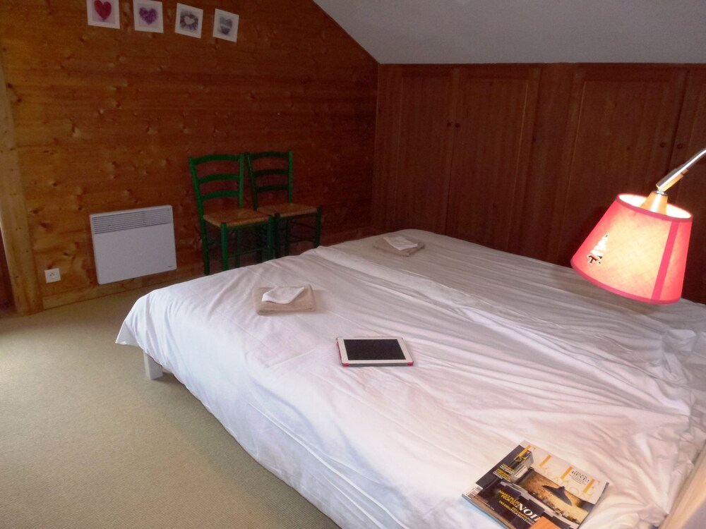 Chalet (Louise - 12 personnes) - Guestroom