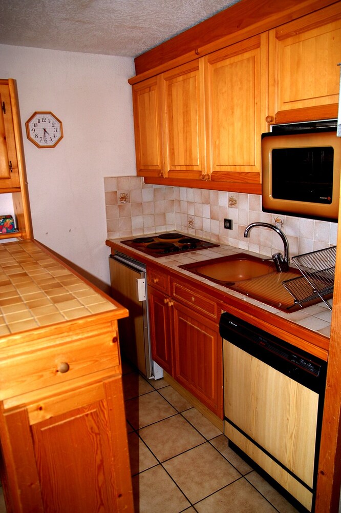 Comfort Apartment, 1 Bedroom (Station - 6 persons) - In-Room Kitchenette