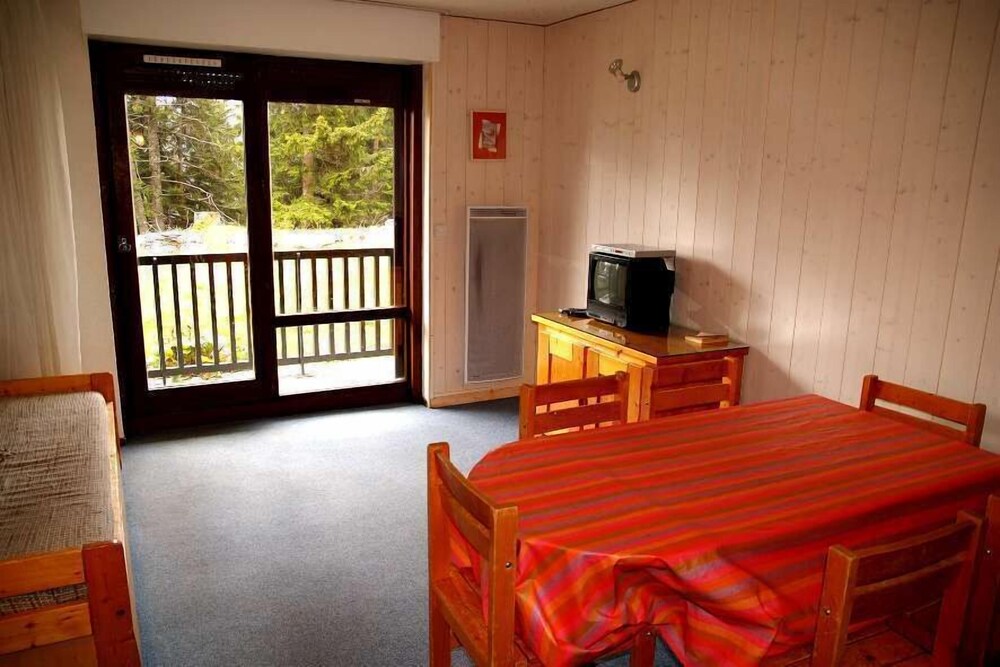 Comfort Apartment, 1 Bedroom (Station - 6 persons) - Living Room