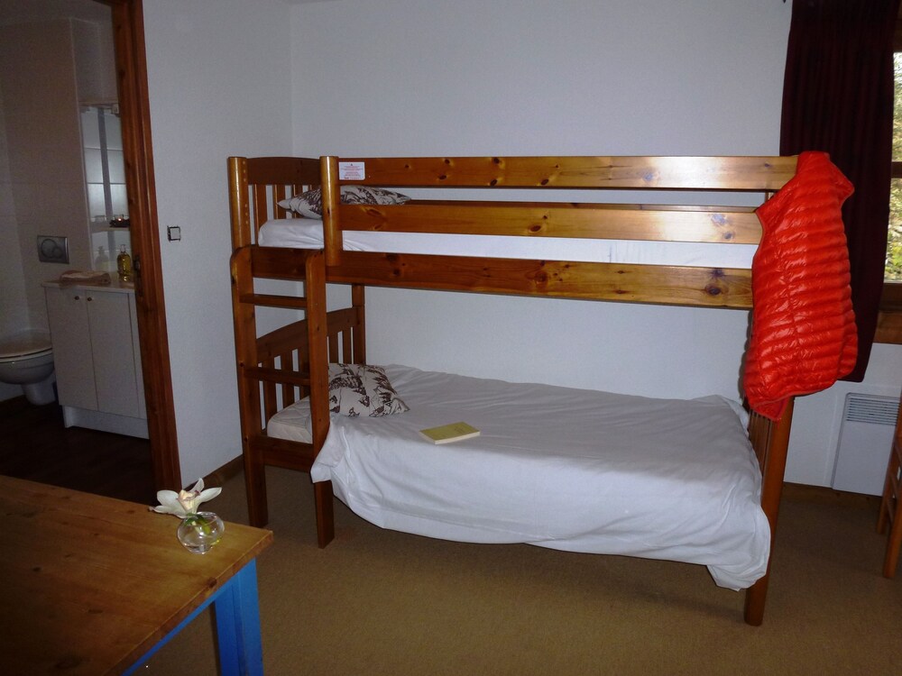 Chalet (Louise - 12 personnes) - Guestroom