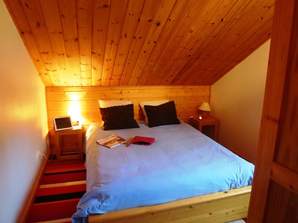 Chalet (Julie - 6 personnes) - Guestroom