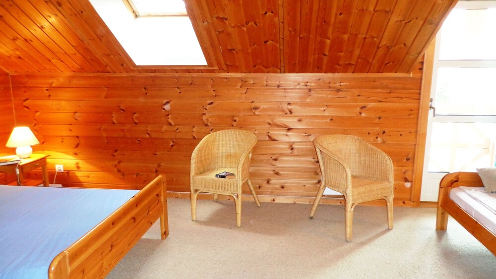 Chalet (Chloé - 8 personnes) - Guestroom