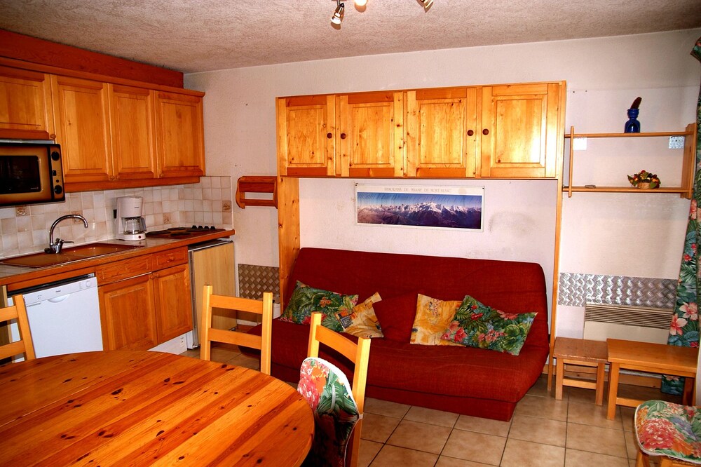 Comfort Apartment, 1 Bedroom (Station - 6 persons) - In-Room Amenity