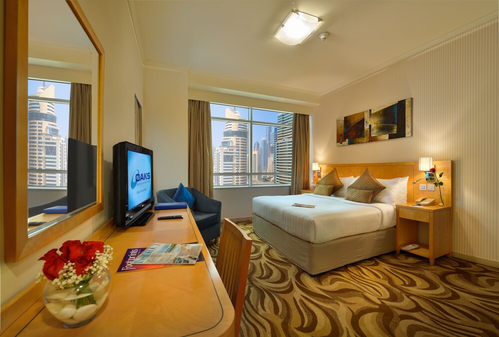 Deluxe Apartment, 1 Bedroom - Guestroom