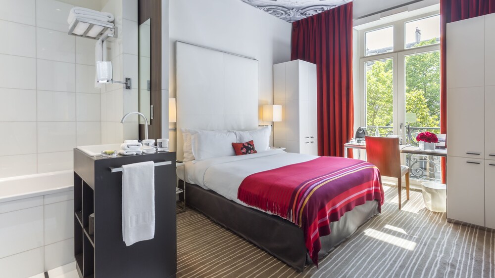 Guestroom