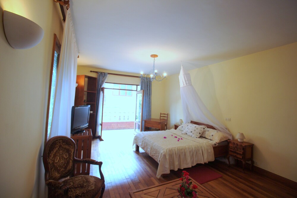 Guestroom