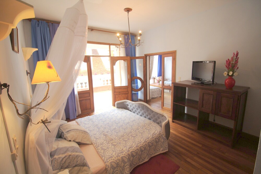 Guestroom