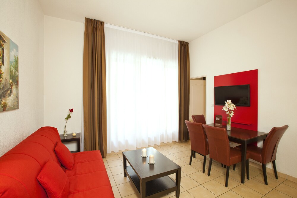 Apartment (4 people) - Living Area