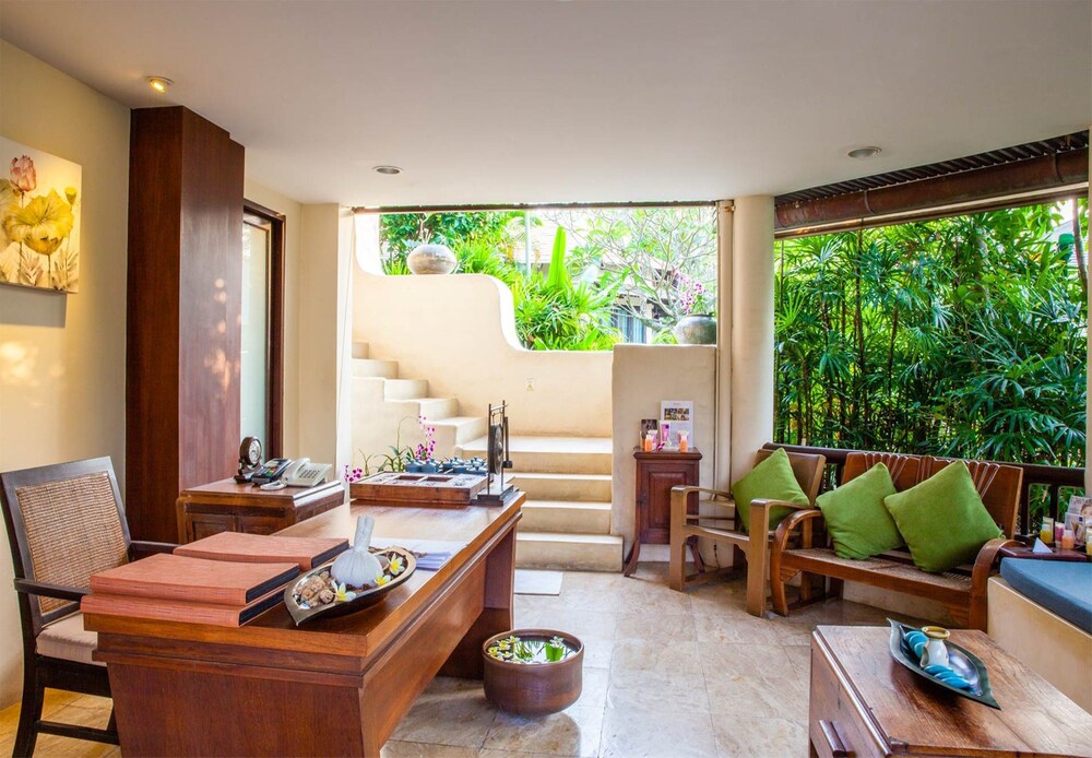 Spa Reception