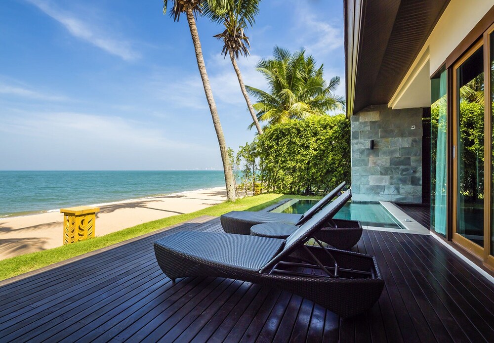 Sundeck