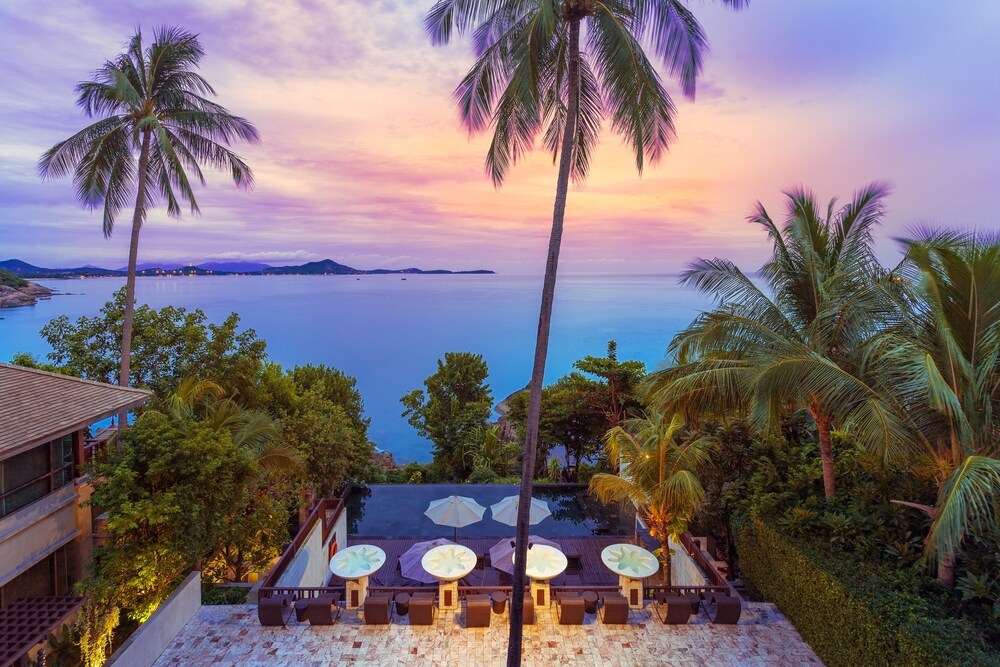 Beach/Ocean View