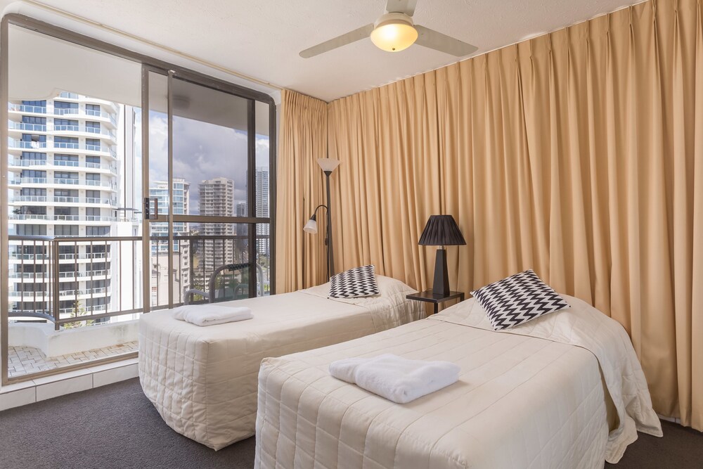 Apartment with Ocean View, 2 Bedroom - Guestroom