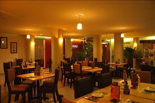 Family Dining