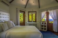 Deluxe Cabin Mento One Queen