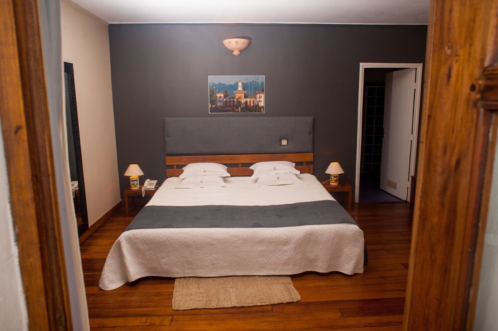 Guestroom