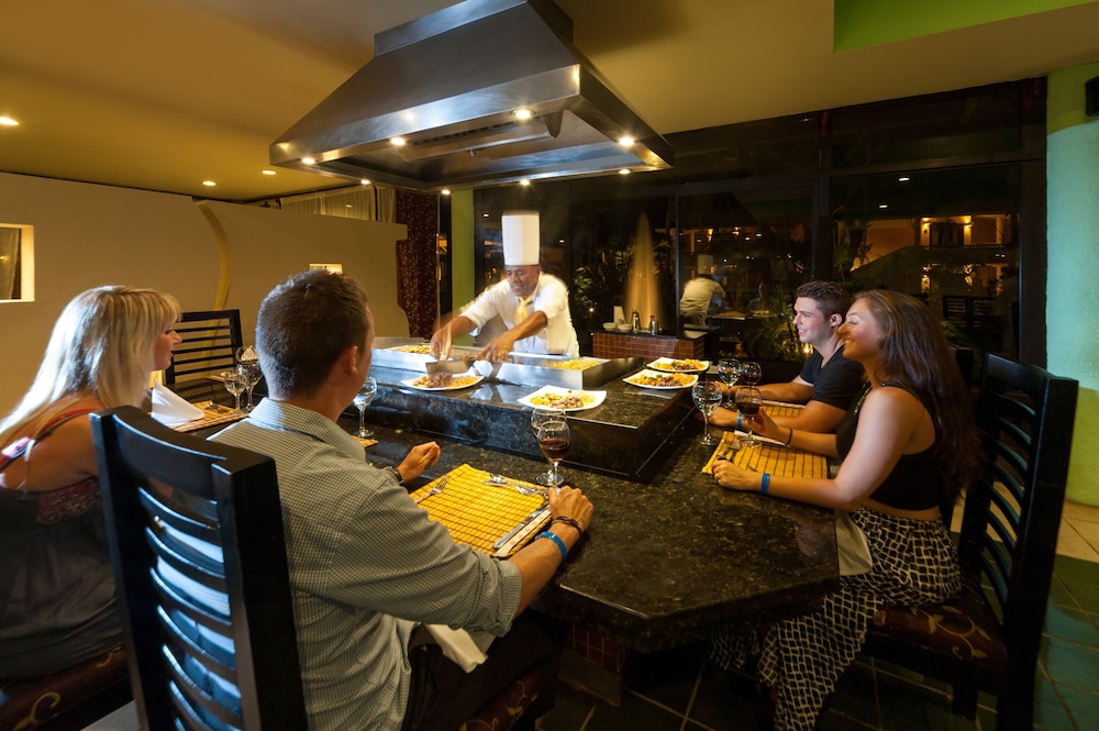 Family Dining