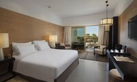 Deluxe Room, 1 Double Bed, Golf View
